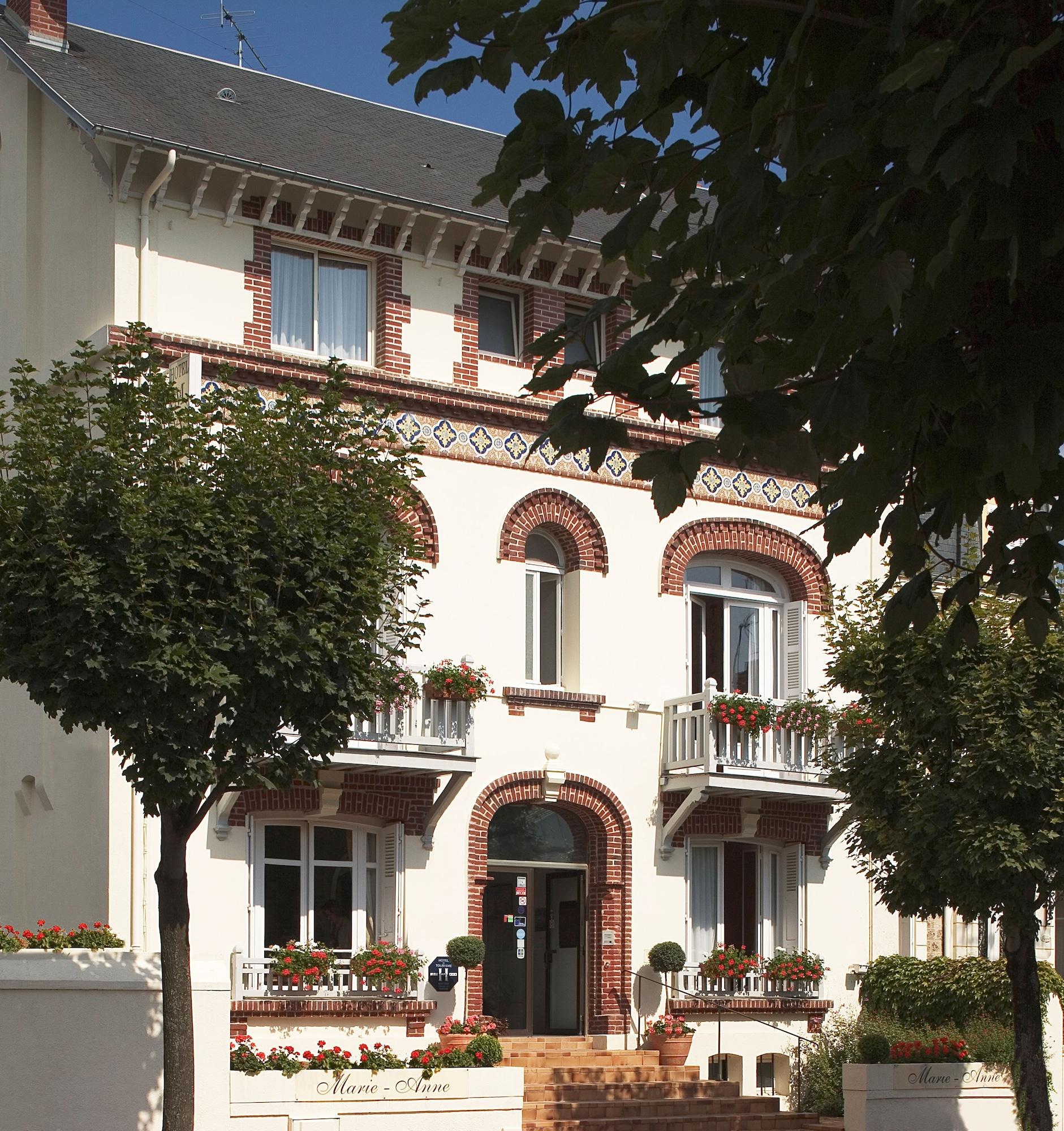 Hotel Marie Anne Deauville Exterior foto