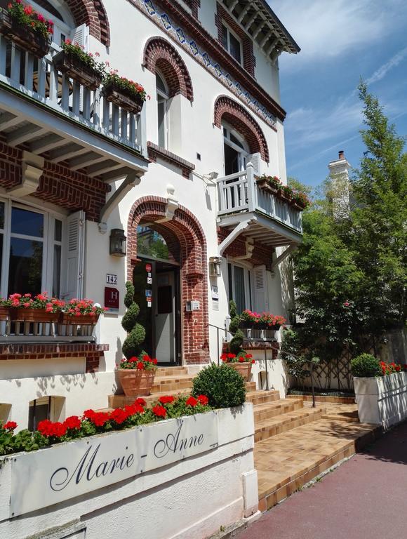 Hotel Marie Anne Deauville Exterior foto